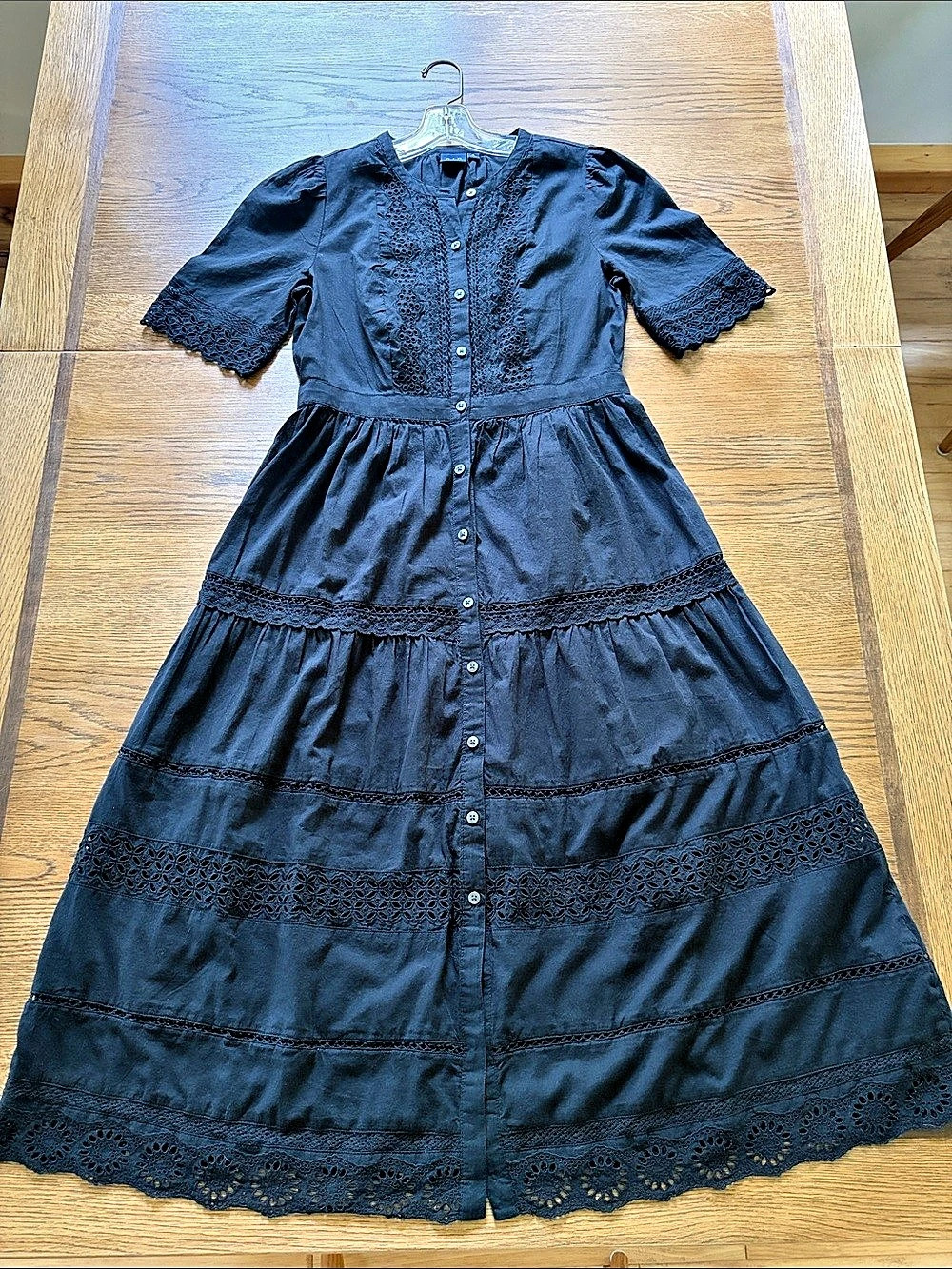 GAP Black Eyelet Lace Maxi Dress Size Small